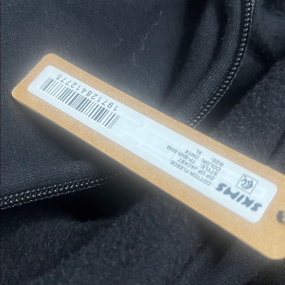 Black Zip-Front Women's Jacket - Picture 4 of 4